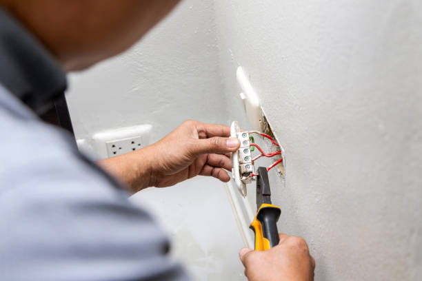 Best Licensed Electrician  in Stonewood, WV